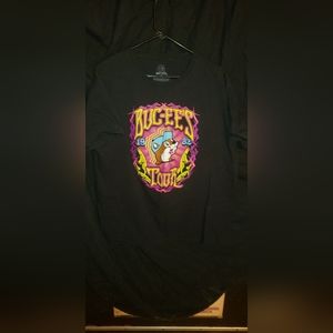 Buc-ees shirt xl and pants xxl